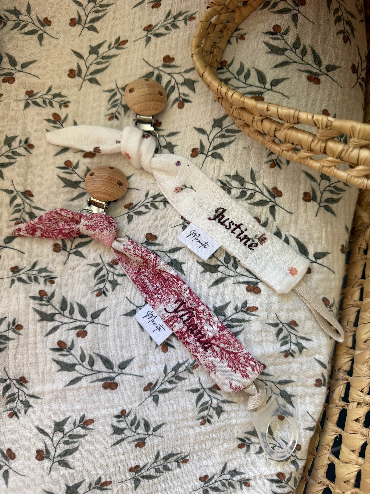 Attache-sucette personnalisable